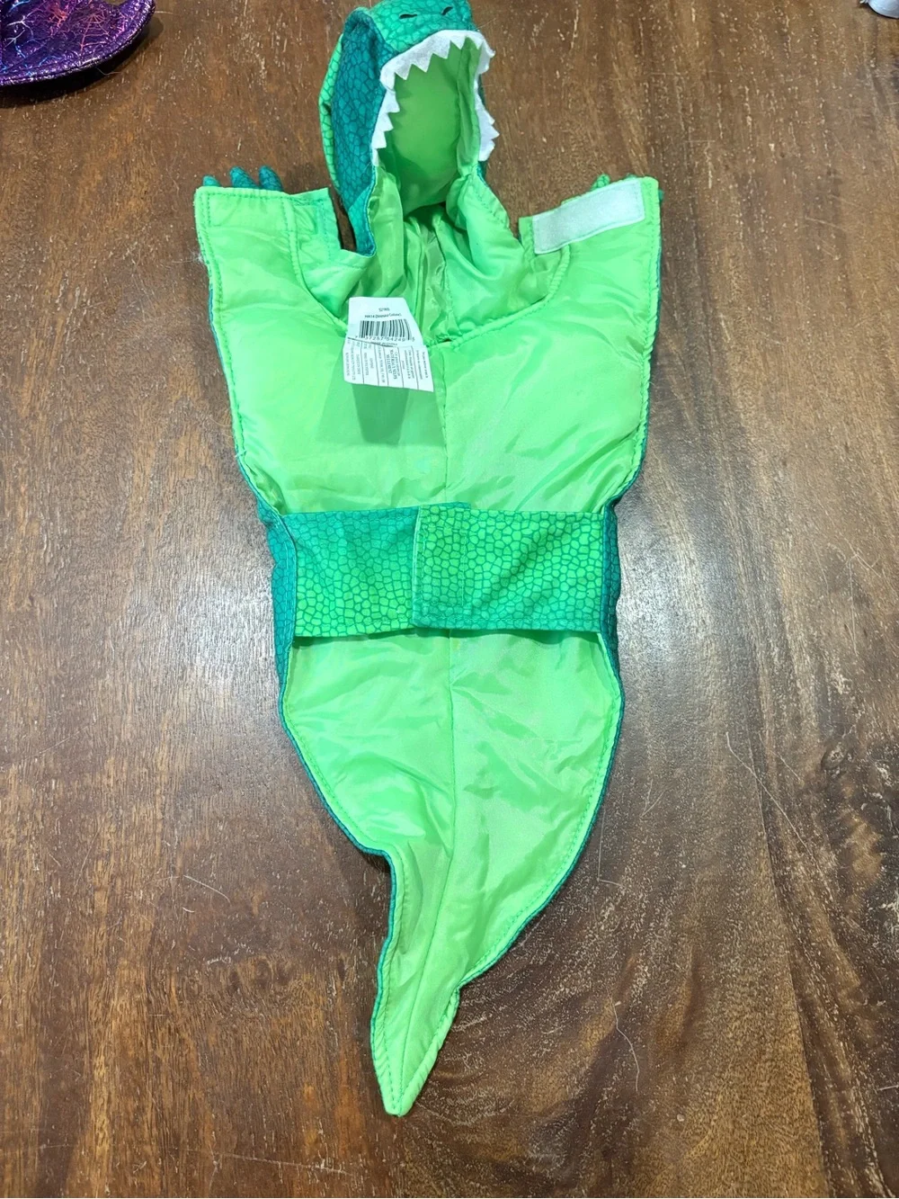 Dinosaur & Dragon Pet Costumes Size Small